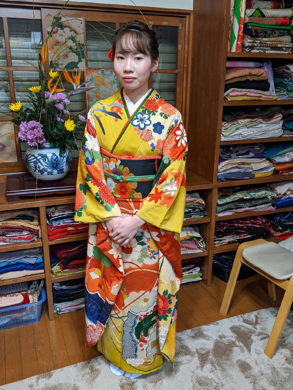 成人式のお客さま 松山市の着物レンタル 昔きもの倶楽部 恵 オフィシャルサイト